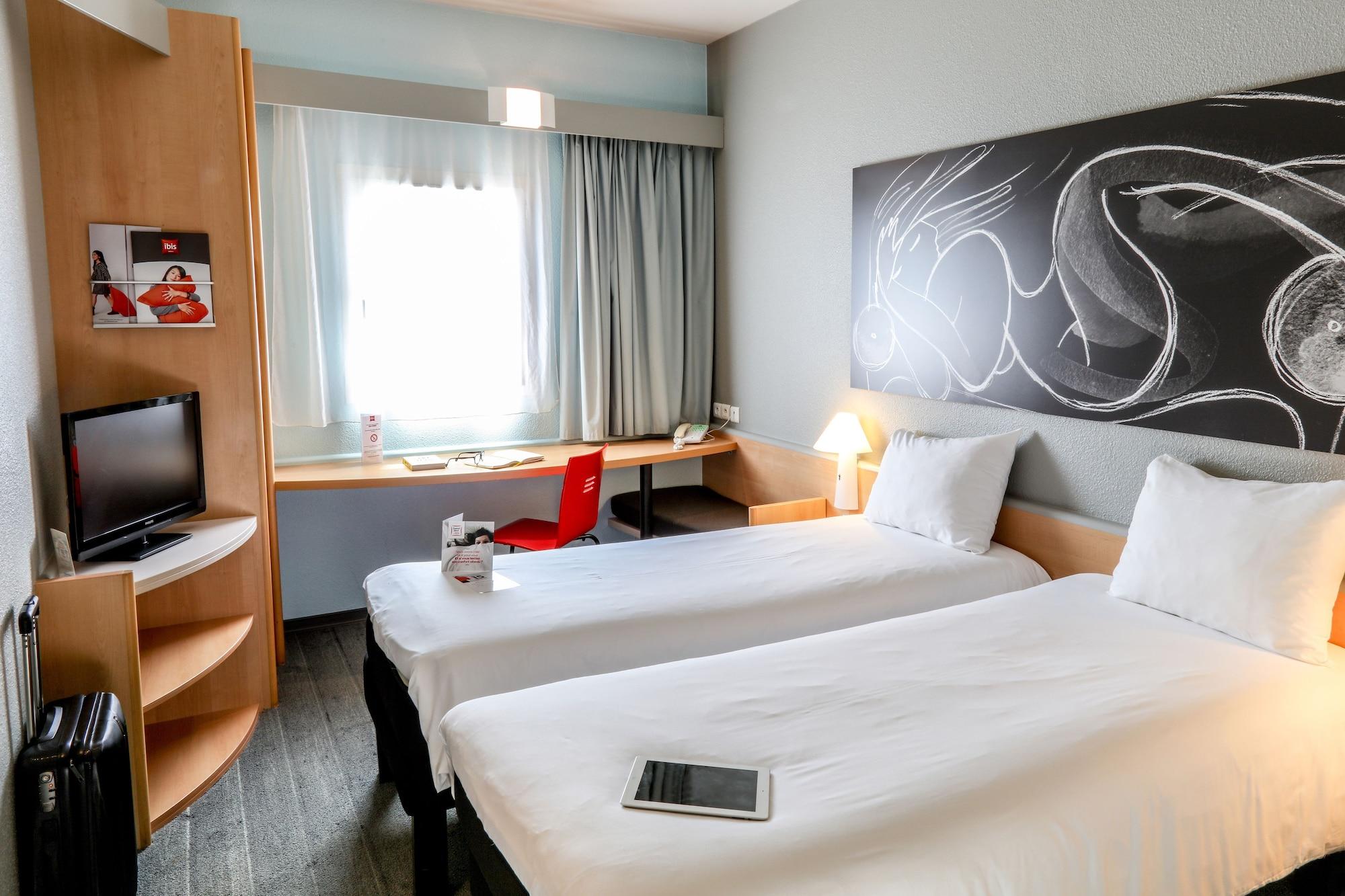 Ibis Orange Sud Hotel Exterior photo