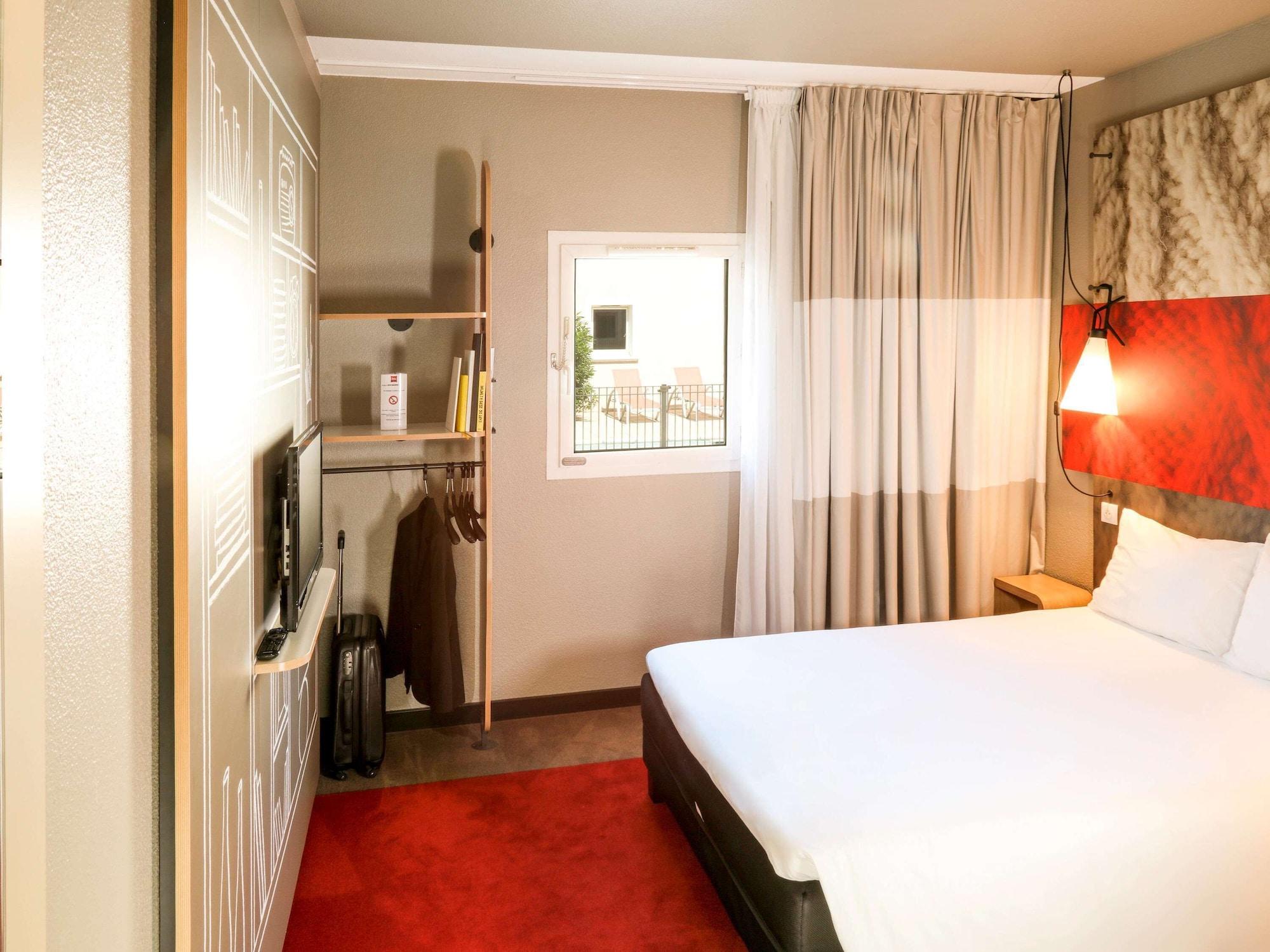 Ibis Orange Sud Hotel Exterior photo