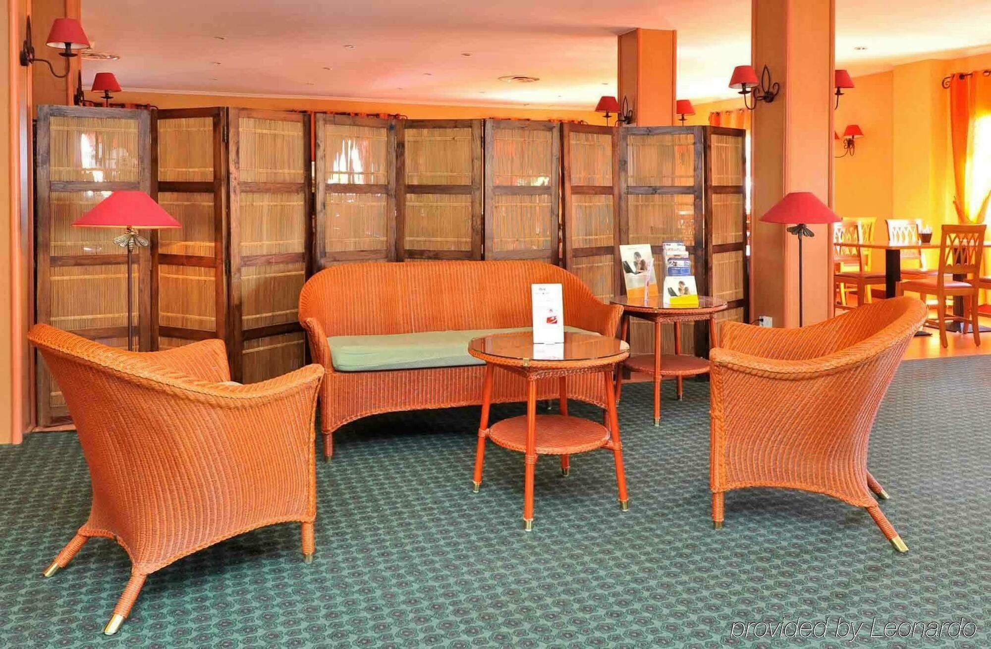 Ibis Orange Sud Hotel Exterior photo